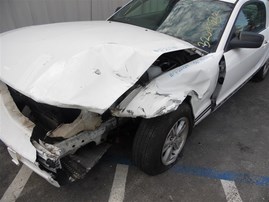 2006 Ford Mustang White Coupe 4.0L AT #F22789
